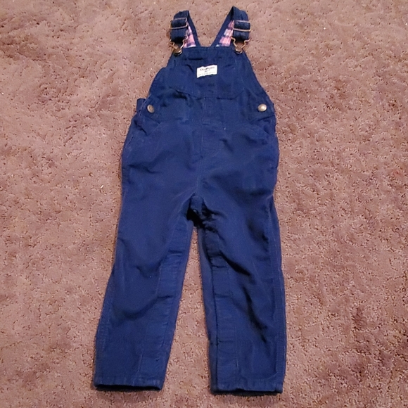 OshKosh B'gosh Other - OshKosh girls overalls